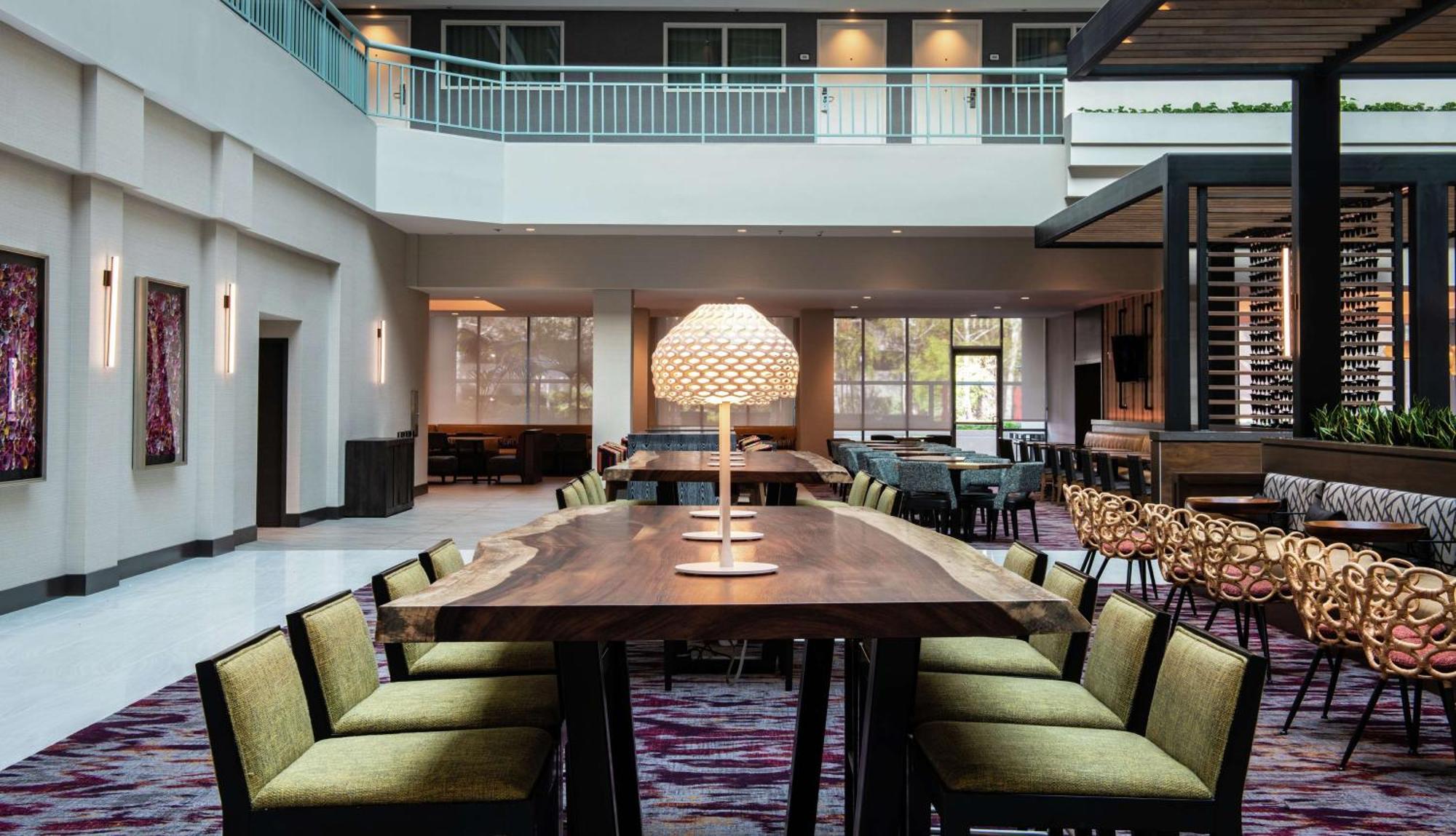 Embassy Suites By Hilton Walnut Creek Exterior foto